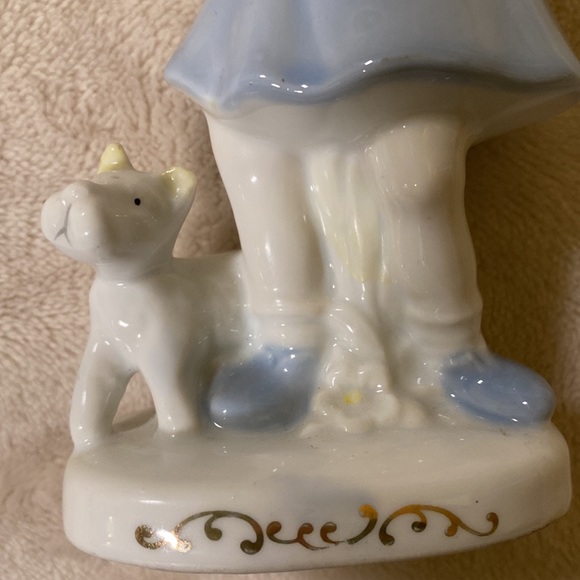 Vintage Porcelain blue and white girl and dog figurine  made in Japan - Picture 10 of 12
